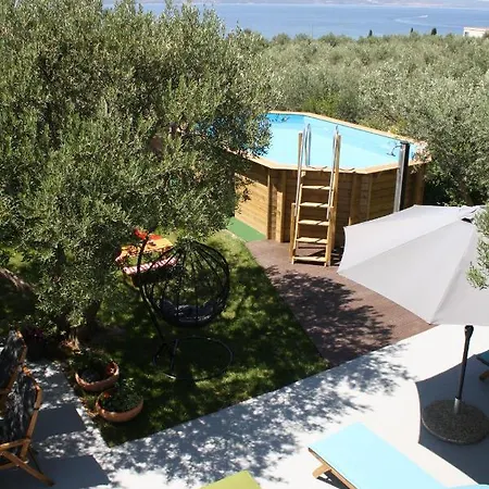 Διαμέρισμα Pool Cvita Duće